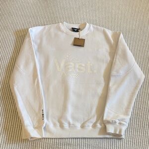 Vast Graphic Sweatshirt ~ Size Large ~ White